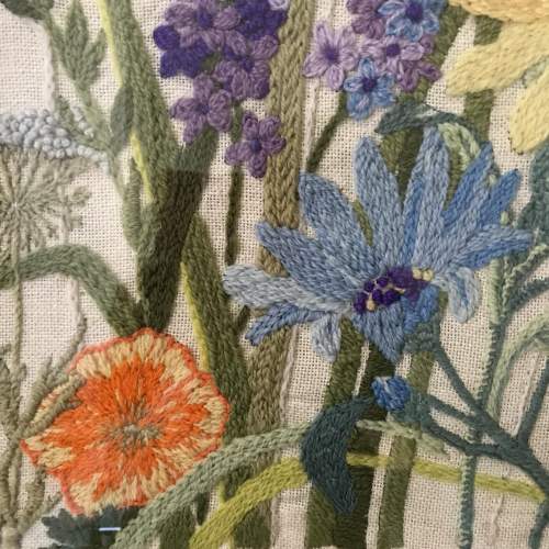 Large Panel of Garden Flowers Hand-Embroidered in wool image-3