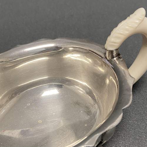 20th Century Silver Sauceboat image-5