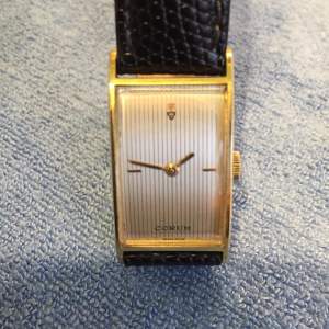 18ct Gold Unisex Wristwatch By Corum Manual Wind Circa 1970 Swiss