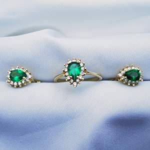 9ct Gold Emerald Ring and Earrings