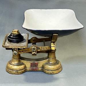 Shop Scales with Brass Fittings and Weights