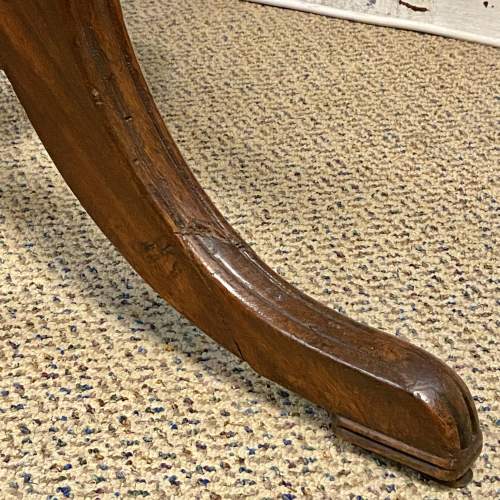Early Victorian Tilt Top Mahogany Side Table image-6