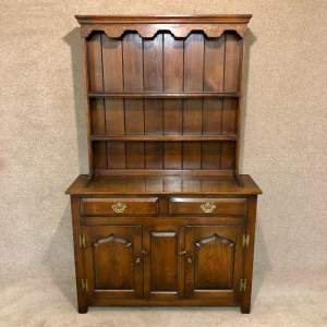 Good Quality Oak Dresser By Titchmarsh And Goodwin