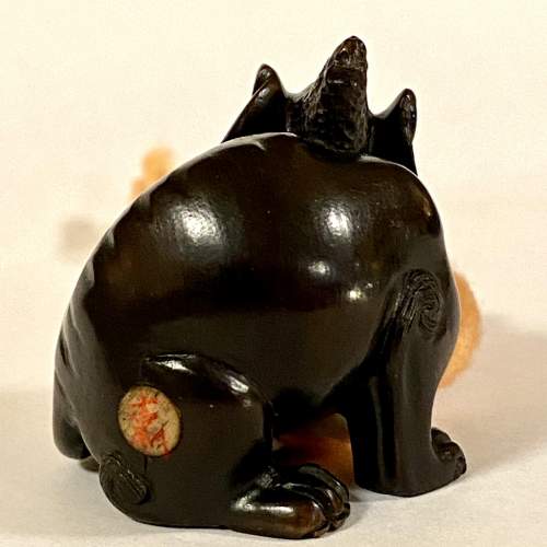 19th Century Netsuke of a Mythical Creature image-3