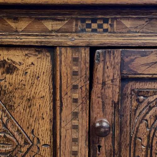 Good Quality Small Carved Oak Dresser image-4