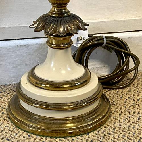 20th Century White Painted and Brass Plated Lamp image-4