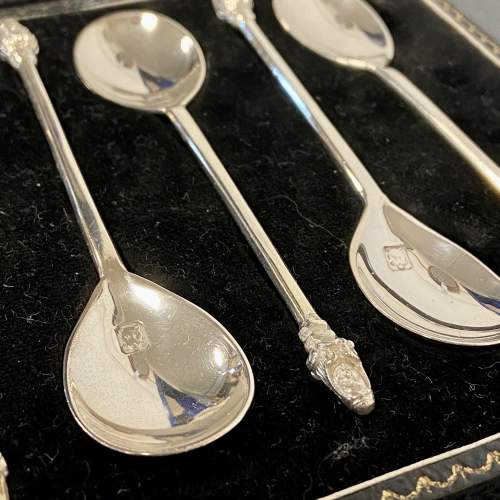Cased Set of Six Mid 20th Century Silver Spoons image-3