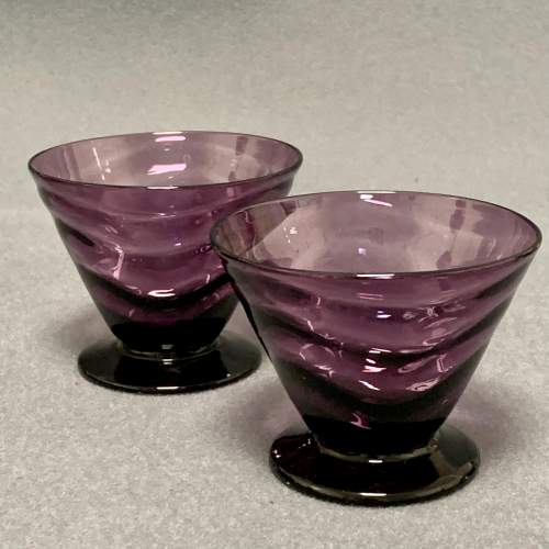 Pair of Webbs Amethyst Glass Bowls and Stands image-3