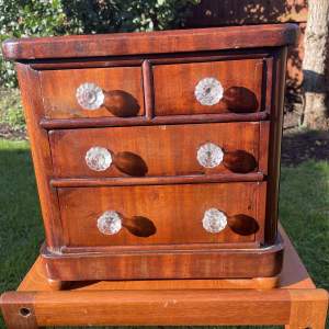 19th Century Apprentice Miniature Chest Of Drawers