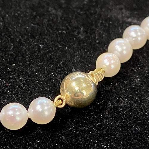 Cultured Pearl Necklace - Re strung image-5