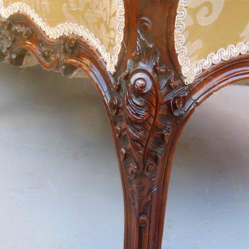 A Most Exquisite Victorian Walnut Settee image-3