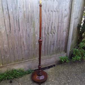 Early 20th Century Figured Oak Standard Lamp