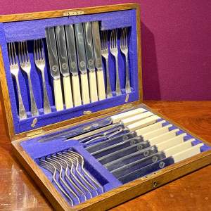 Early 20th Century Oak Cased Canteen of Cutlery