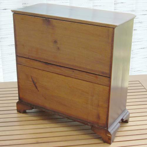 Miniature Chest of Drawers image-3