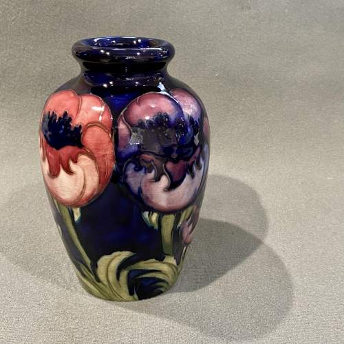 William Moorcroft Big Poppy Vase image-1