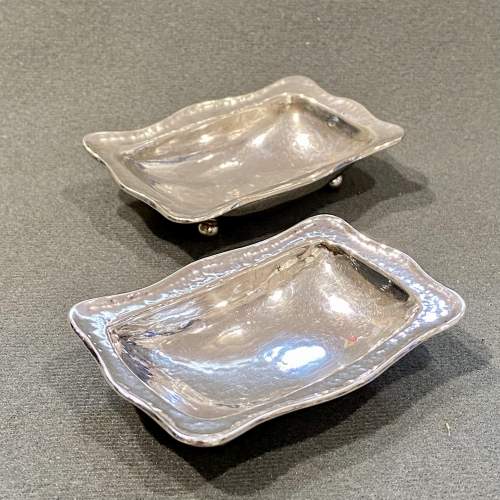 Matched Pair of George V Omar Ramsden Silver Salt Dishes image-2