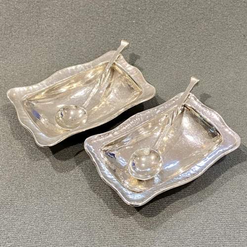 Matched Pair of George V Omar Ramsden Silver Salt Dishes image-1