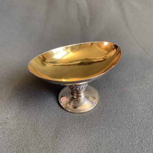 Victorian Silver Chalice with Silver Gilt Bowl image-1