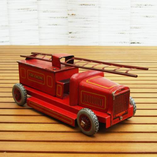 Chad Valley Tinplate Toy Fire Engine image-1