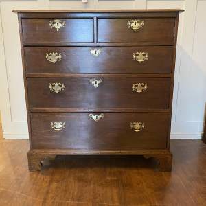 Five Drawer Georgian Oak Chest of Drawers - Mid 18th Century