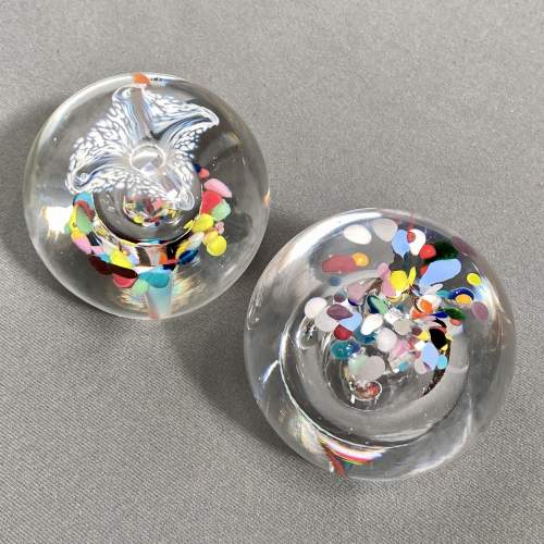 Two Vintage Murano Glass Paperweights image-4
