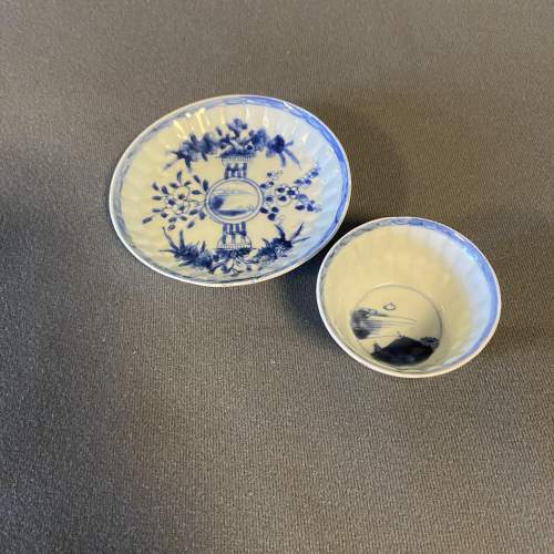 18th Century Blue and White Tea Bowl and Saucer image-2