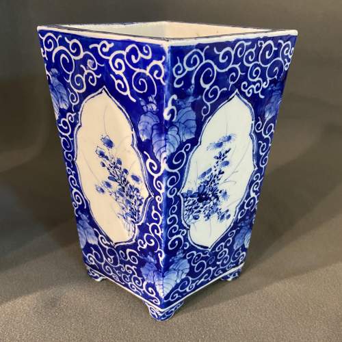 Japanese Arita Pair Of Blue & White Porcelain Vases image-2