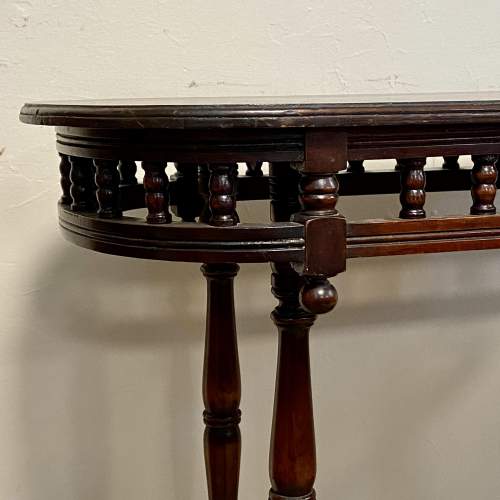 Victorian Mahogany Silver Table image-4