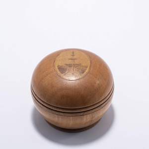 Good Antique Mauchline Ware Box with a View of a Fountain