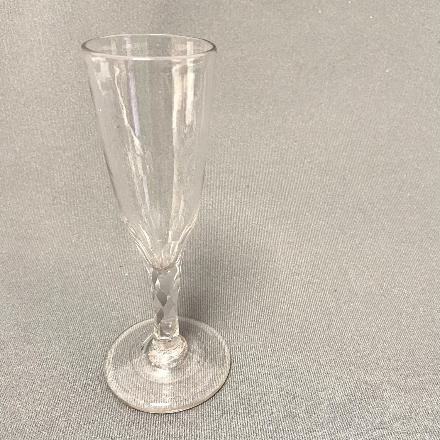 Georgian Irish Wine Drinking Glass Hand-blown thick Cotton Twist Stem, Ca  1770 For Sale at 1stDibs