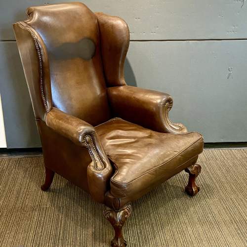 19th Century Brown Leather Wingback Armchair image-1
