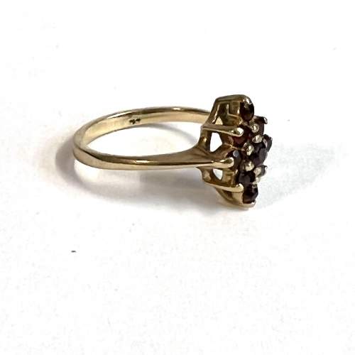 9ct Vintage Gold Marquise Garnet Ring image-4