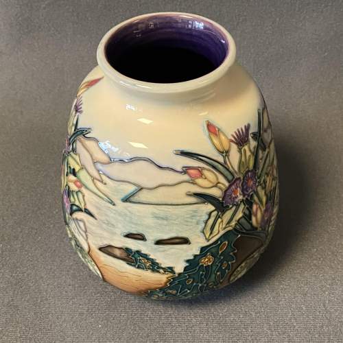 Moorcroft Islay Vase image-2
