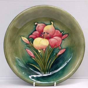 Moorcroft Pottery African Lily Pattern Plate
