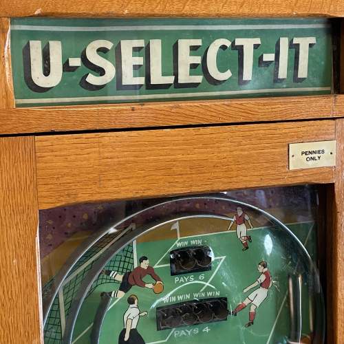 Mid 20th Century U Select It Football Gaming Machine image-3