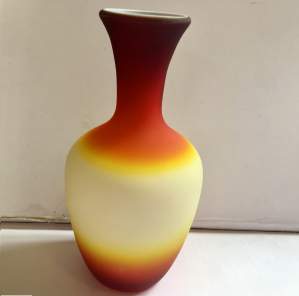 MCM 1960s Imperial Glass PeachBlow Satin Custard Glass Vase