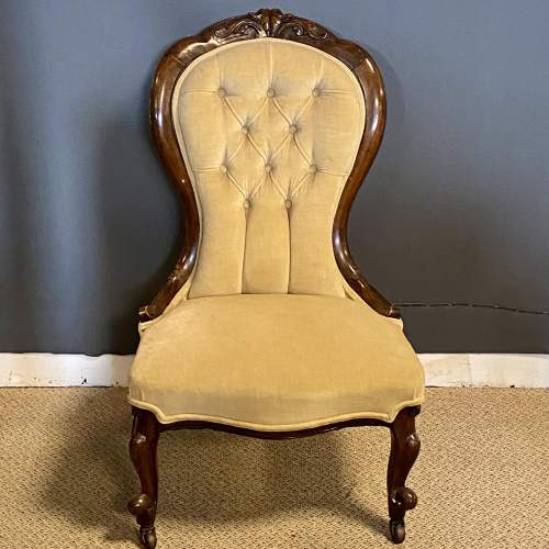 Victorian Velvet Button Back Chair image-2