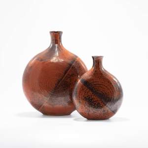 Good Pair of Graduated Vintage Studio Pottery Moon Flask Vases