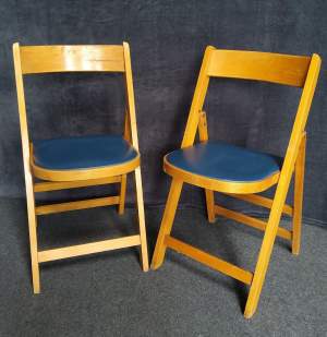 Pair of Mid Century Stoe Kamnix Folding Chairs