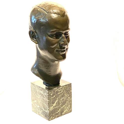 20th Century Signed Bronze Bust of a Man - Pastori Foundry image-1
