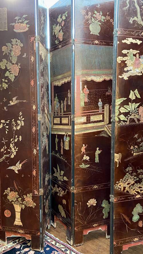 19th Century Chinese Eight Panel Coromandel Lacquer Screen image-5