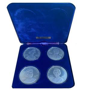 1977 Royal Salute Crown Medallions