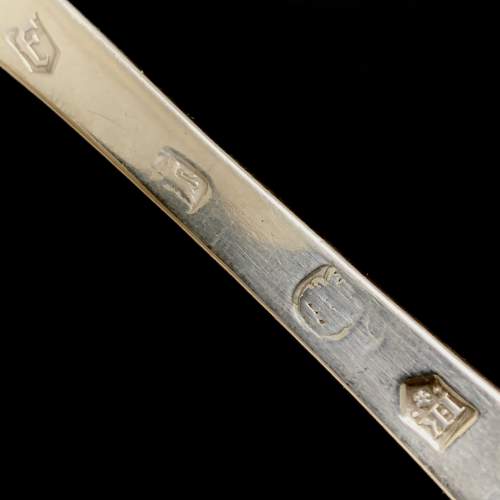 Charles II Silver Trefid Spoon image-6