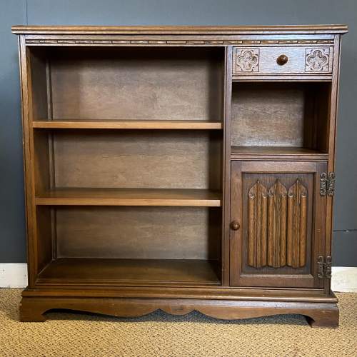 Arts and Crafts style Oak Bookcase image-1