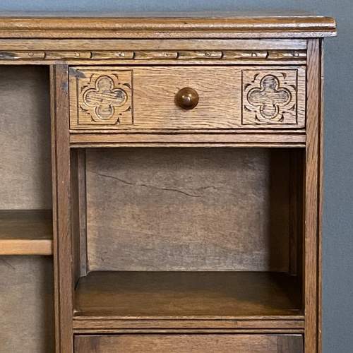Arts and Crafts style Oak Bookcase image-2