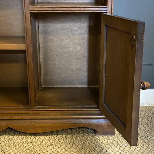 Arts and Crafts style Oak Bookcase image-4