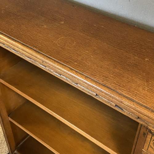 Arts and Crafts style Oak Bookcase image-6