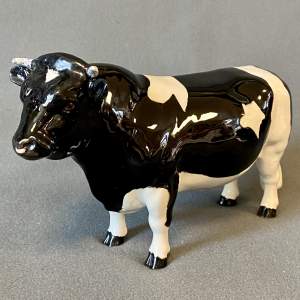 Beswick Coddington Hilt Bar Friesian Bull Ceramic Figure