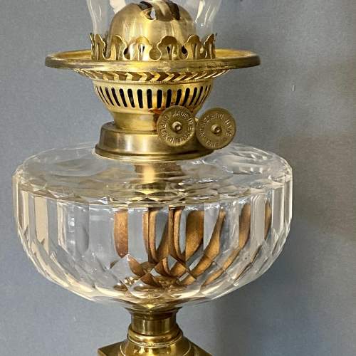 Victorian Faceted Glass Bowl Oil Lamp image-4