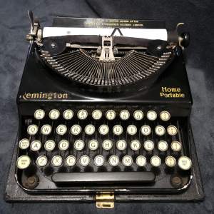 Vintage Remington Home Portable Typewriter
